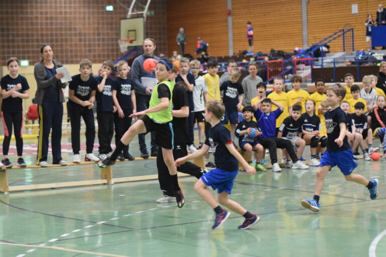 Ein großes Fest – GEO Handballturnier der Oldenburger Grundschulen