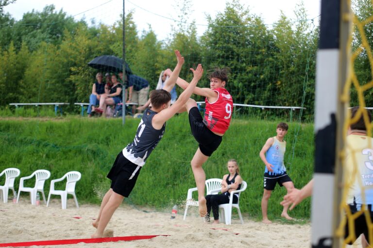 Beach-Nationalmannschaften mit Lehrgängen zum Jahresstart