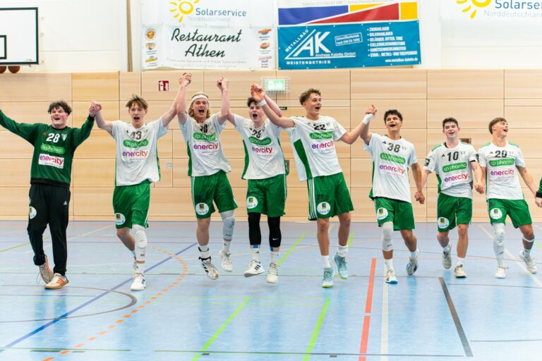 B-JBLH-Finale: Rekordmeister gegen Finaldebütanten