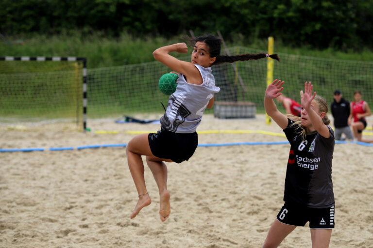 HVNB-Talente für U16-Beachhandball-Nationalmannschaft nominiert