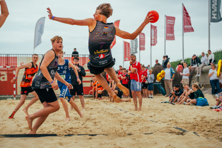 Beachhandballfieber in Cuxhaven