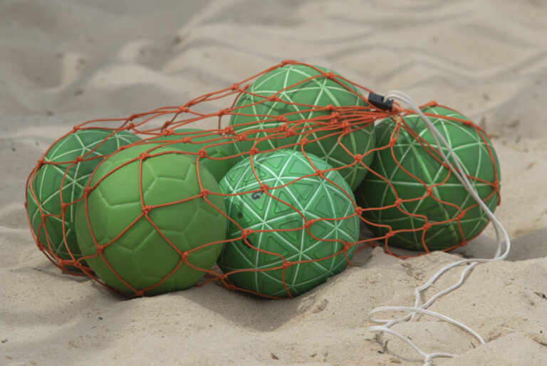 Lehrgang der W10/11 und M10/11-Mannschaft im Beachhandball