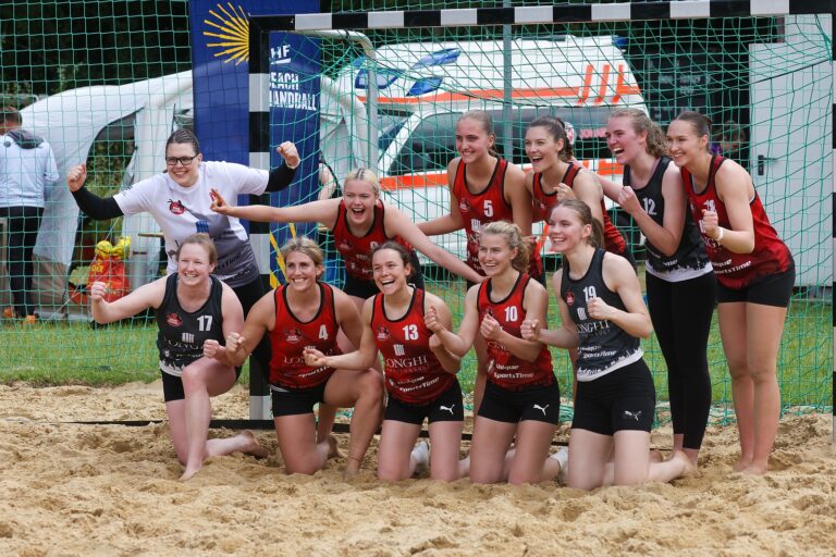 Beachhandball-Lehrgang der Frauen