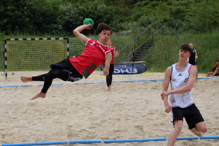 U17-Lehrgang im Beachhandball
