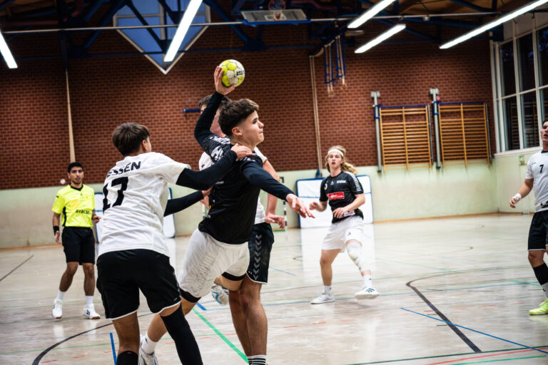 Pöthke auf dem Weg zur EHF Euro